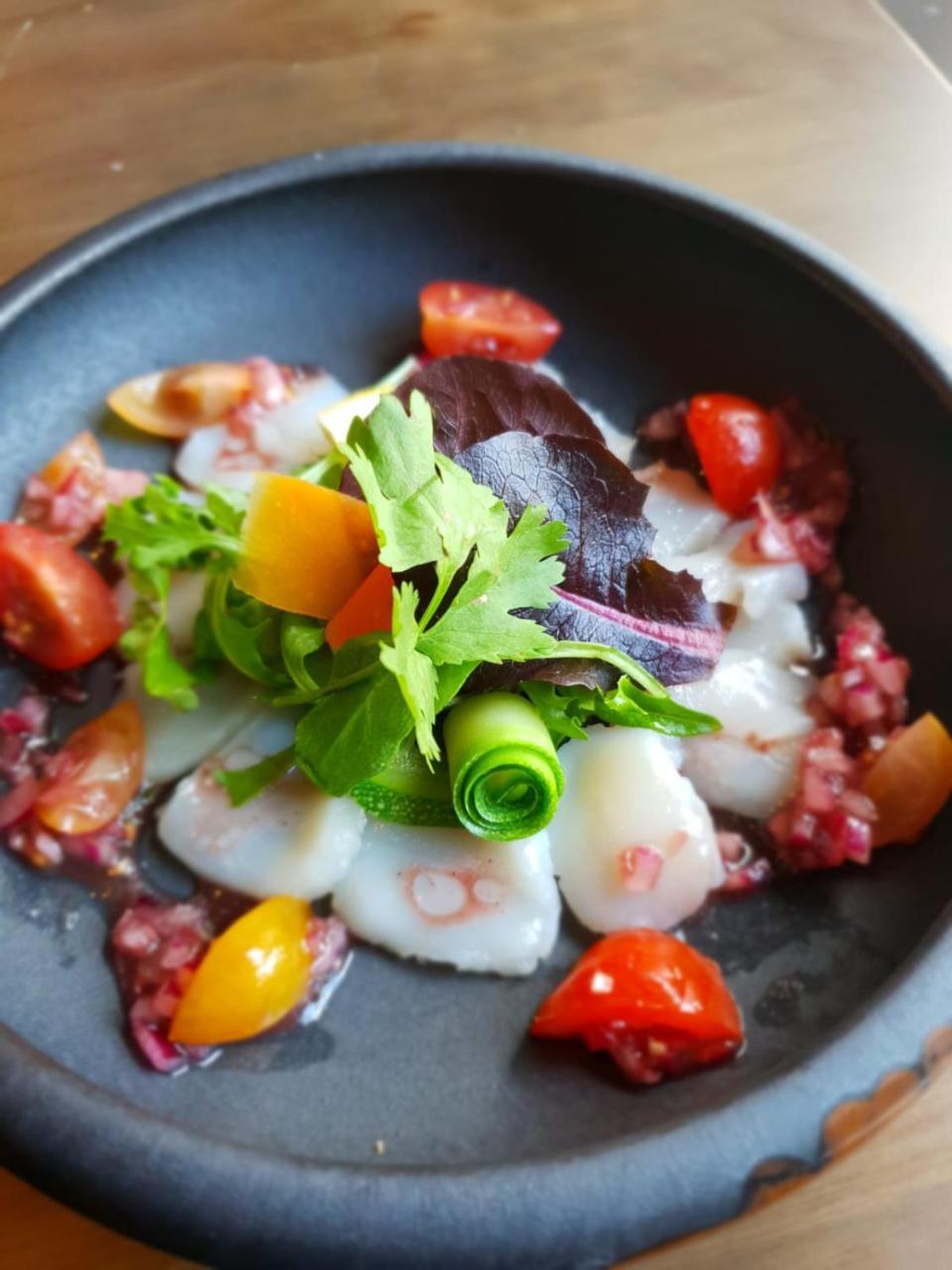 Hotel De La Gare - Restaurant Bistro Quai ลารอช-ซูร์-ยง ภายนอก รูปภาพ